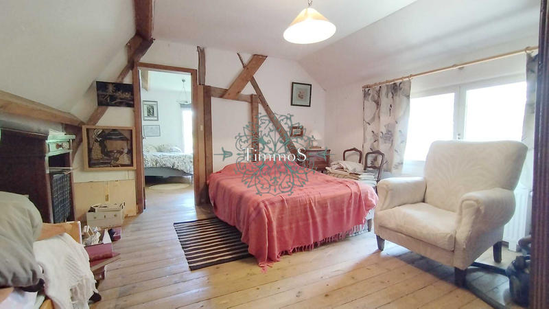 Maison - 140 m² - 6 pièces