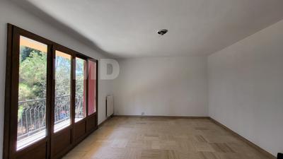 Appartement - 88 m² - 4 pièces