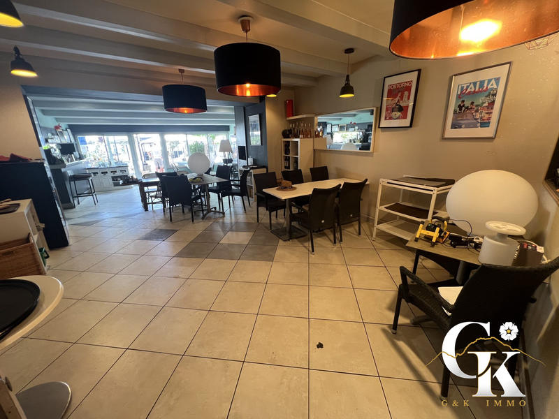 Fonds de commerce - Hôtellerie / Restauration - 400 m²