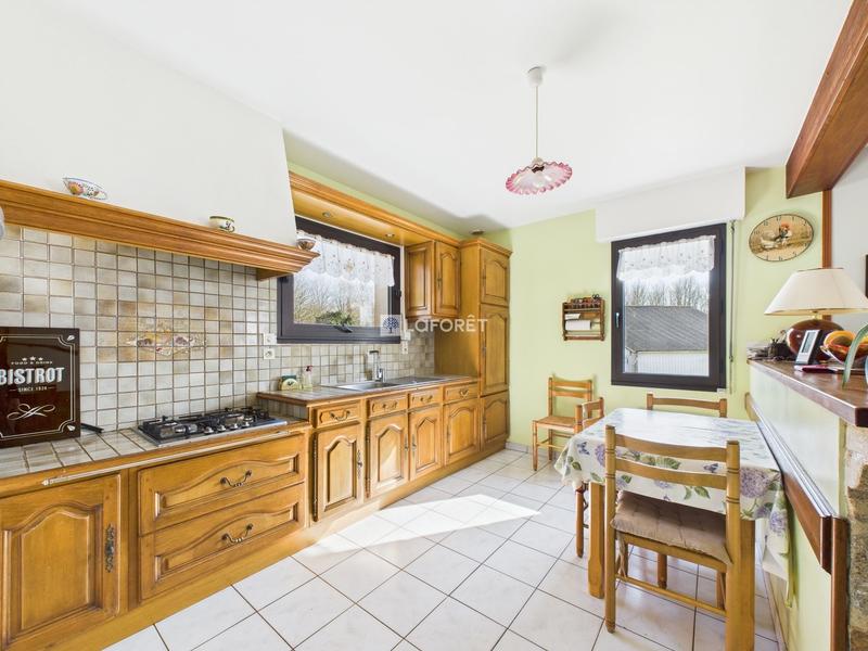 Maison traditionnelle - 120 m² - 5 pièces