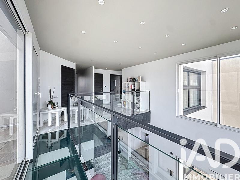 Maison - 147 m² - 5 pièces