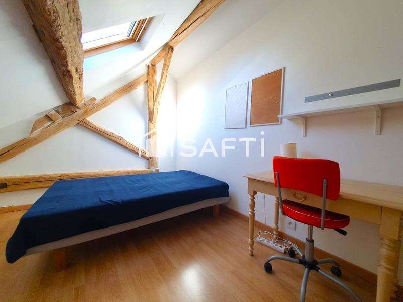 Maison - 170 m² - 8 pièces