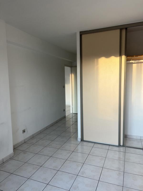 Appartement - 57 m² - 2 pièces