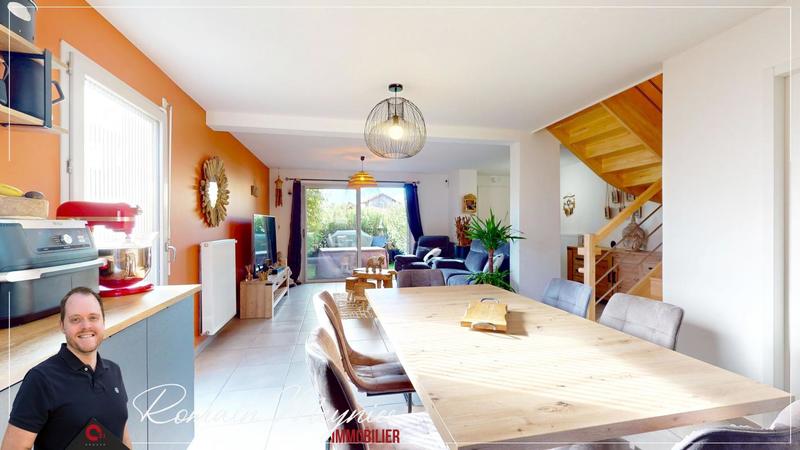 Maison - 92 m² - 4 pièces
