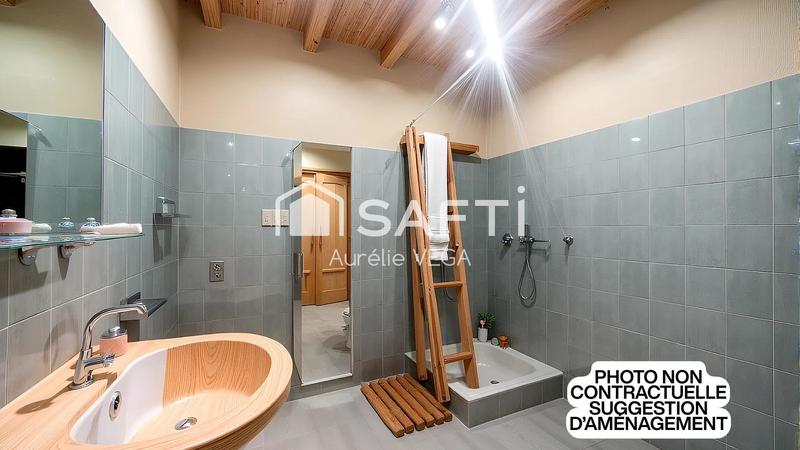 Maison - 183 m² - 5 pièces