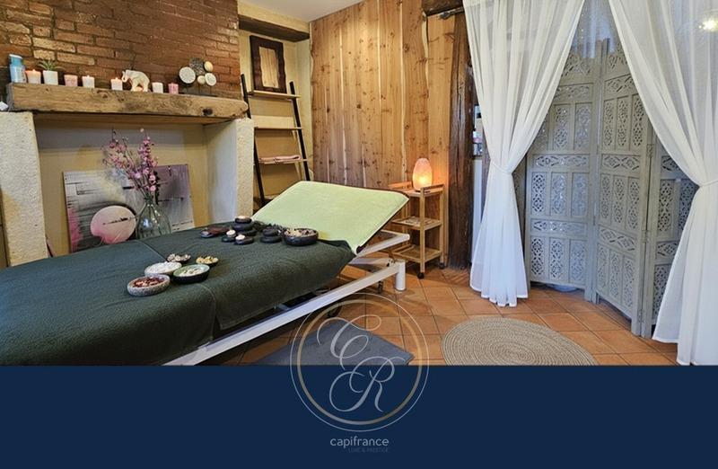 Propriété - 409 m² - 16 pièces