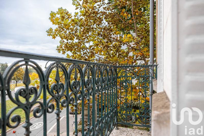 Maison - 200 m² - 7 pièces