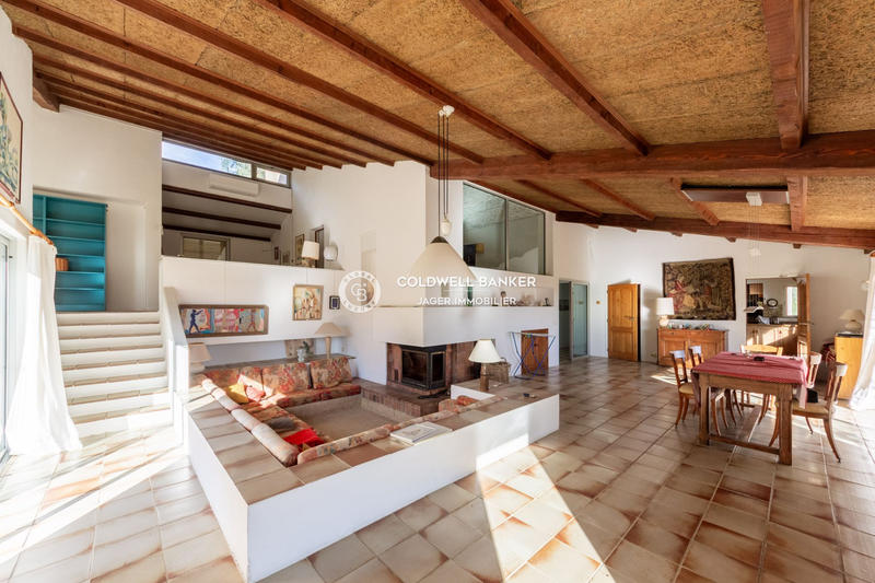 Villa - 450 m² - 14 pièces