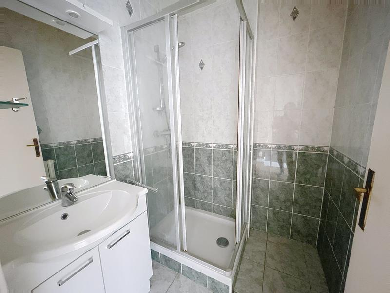 Appartement - 82 m² - 3 pièces