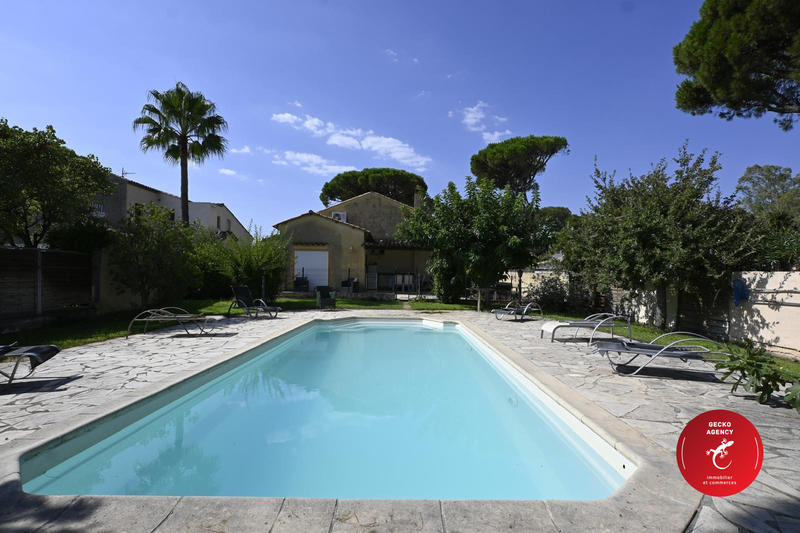 Villa - 105 m² - 5 pièces