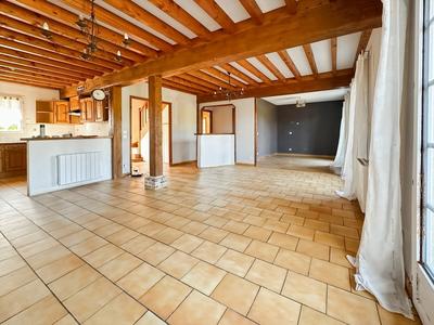 Maison - 106 m² - 5 pièces