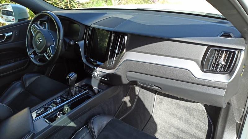 Volvo Xc60 2.0 D3 150 R -Design