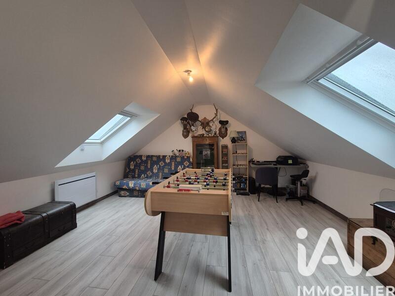 Maison - 98 m² - 5 pièces