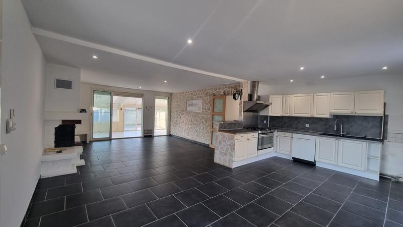 Maison - 158 m² - 5 pièces