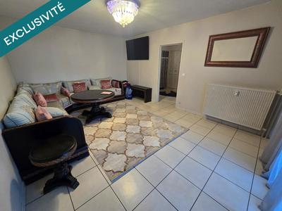 Appartement - 110 m² - 5 pièces