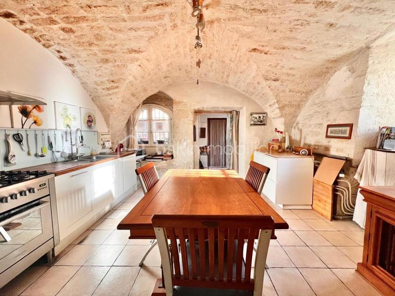 Maison en pierre - 100 m² - 3 pièces