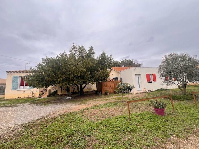 Maison - 205 m² - 9 pièces