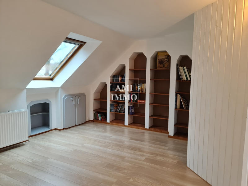 Maison - 165 m² - 7 pièces