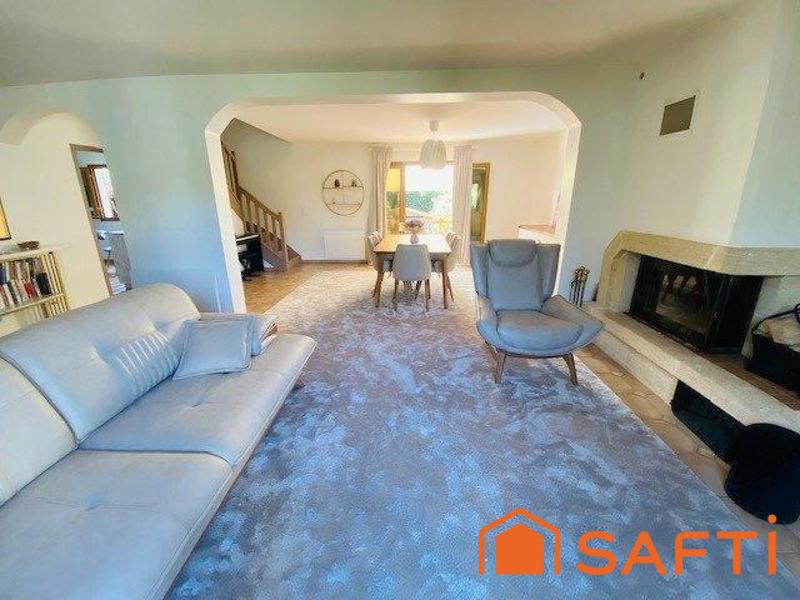 Maison - 135 m² - 5 pièces