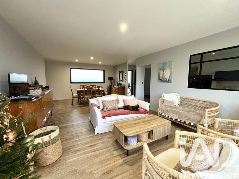 Maison - 139 m² - 5 pièces