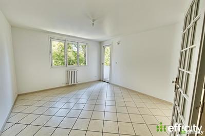 Appartement - 67 m² - 4 pièces