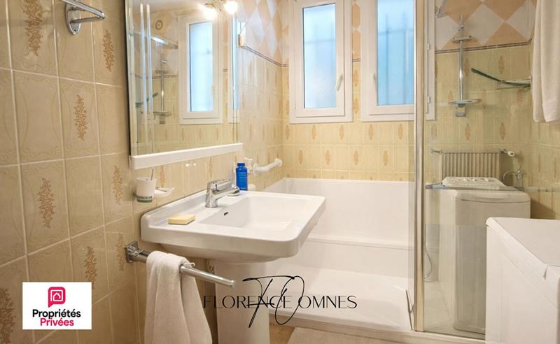 Villa - 121 m² - 6 pièces