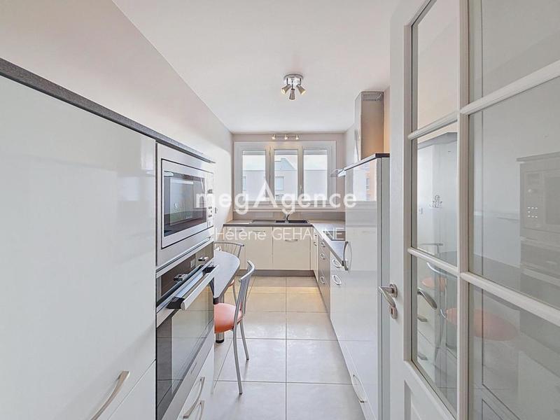 Appartement - 85 m² - 4 pièces