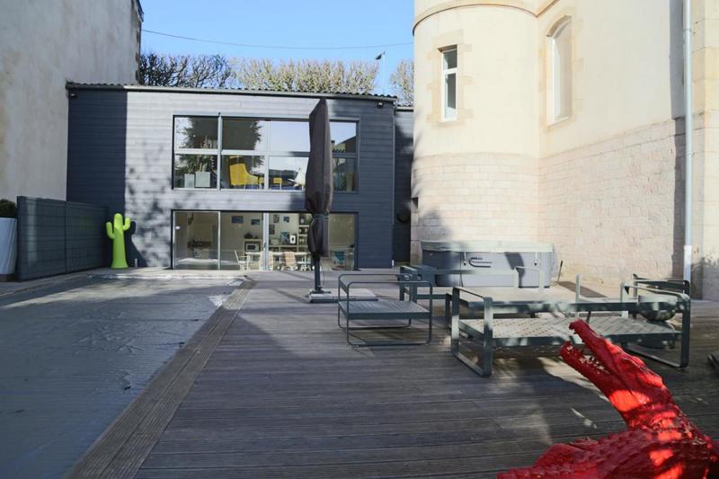 Hôtel particulier - 583 m² - 14 pièces