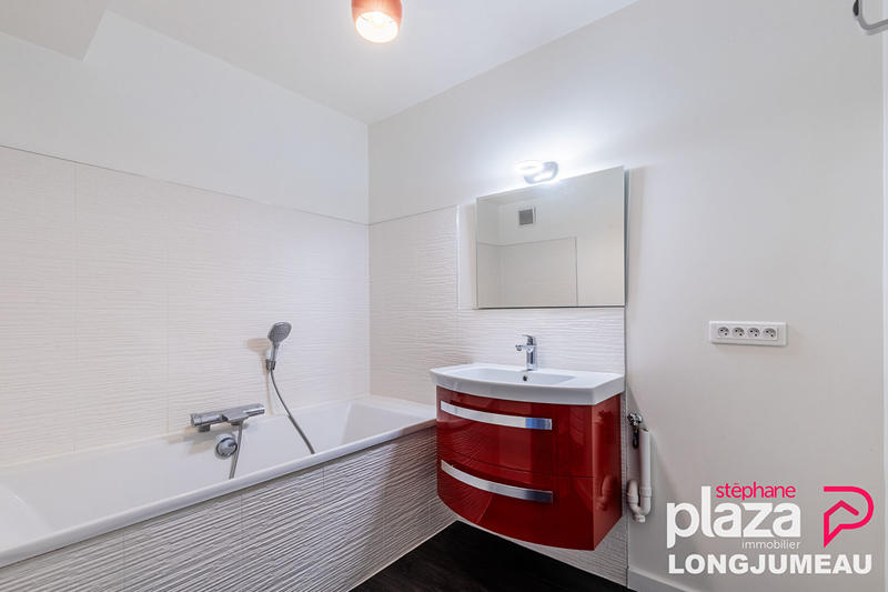 Appartement - 97 m² - 5 pièces