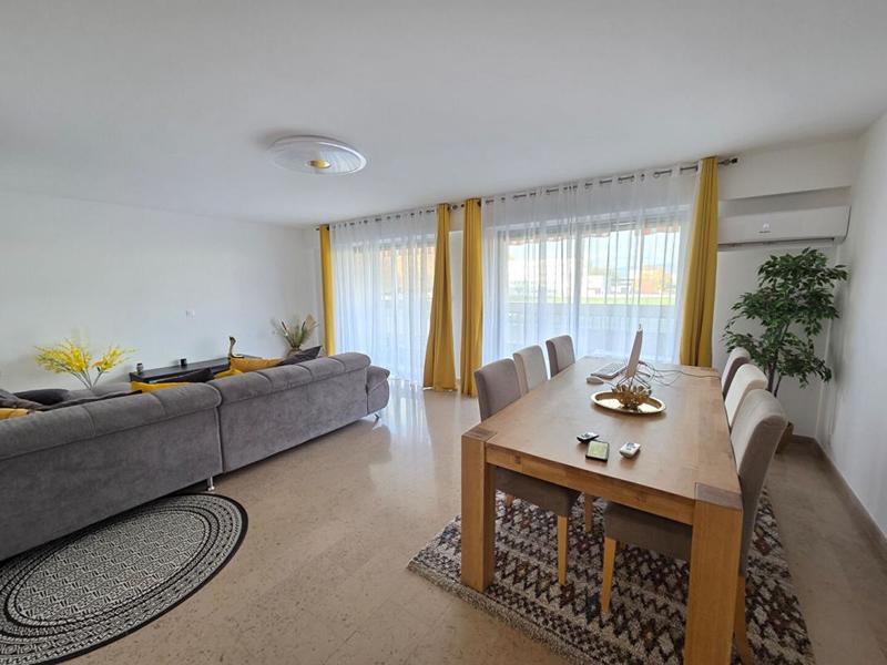 Appartement - 131 m² - 5 pièces