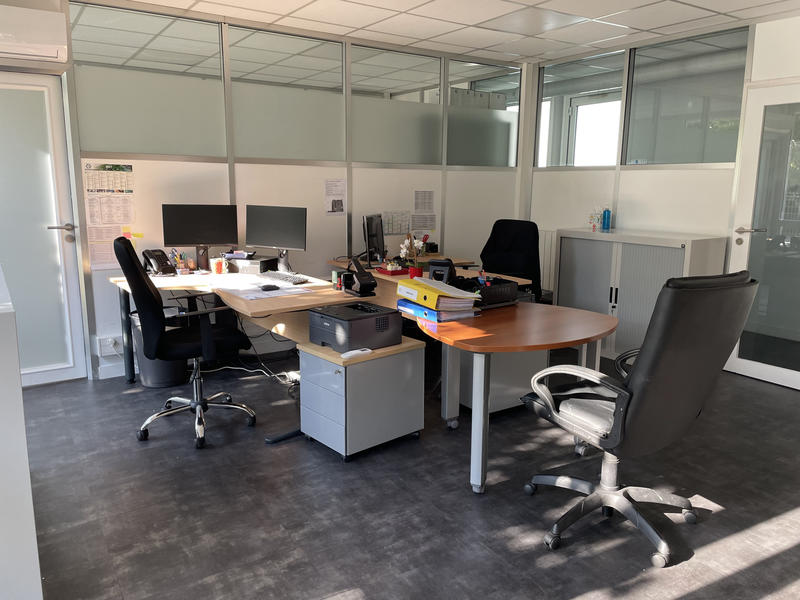 Local commercial - 300 m²