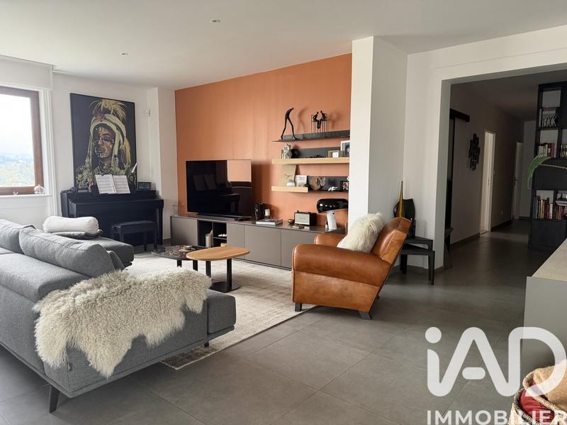Appartement - 126 m² - 4 pièces