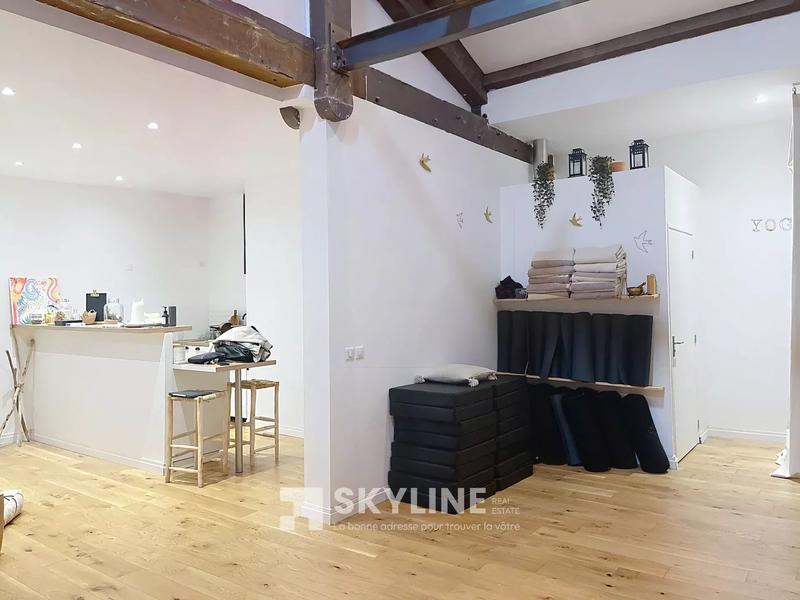 Appartement - 99 m² - 1 pièce