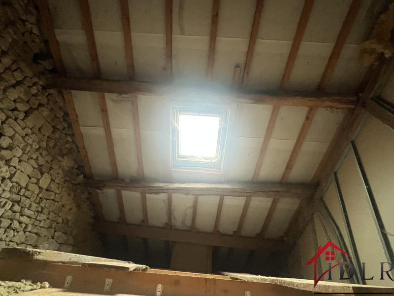 Maison - 255 m² - 7 pièces