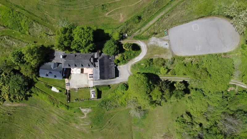 Maison en pierre - 450 m² - 8 pièces