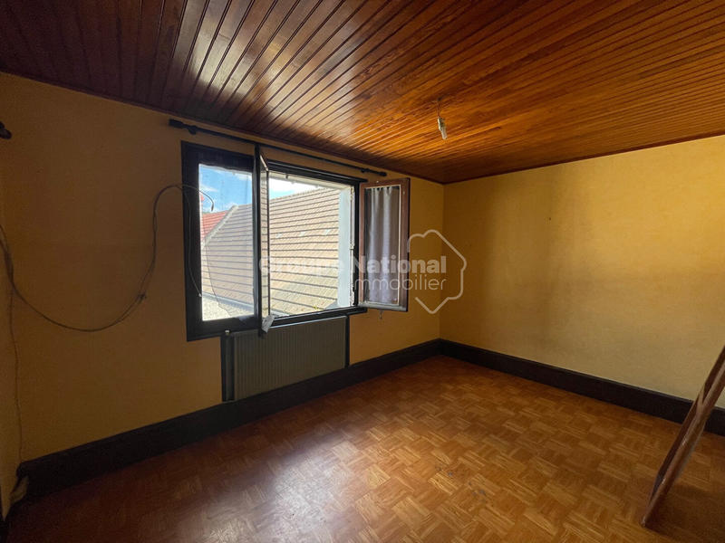 Maison - 180 m² - 6 pièces