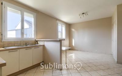 Maison ancienne - 122 m² - 6 pièces