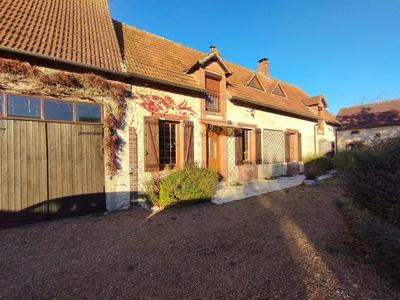 Maison - 209 m² - 7 pièces