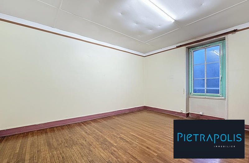 Maison - 106 m² - 4 pièces