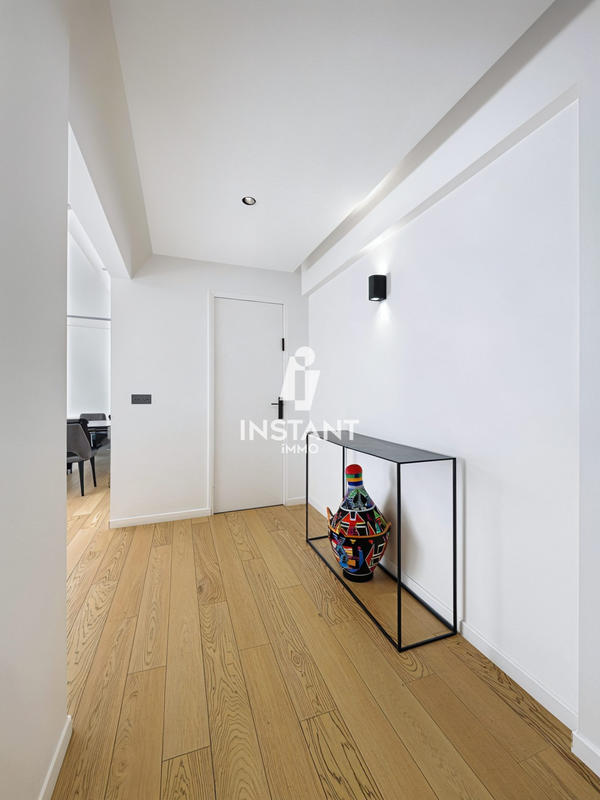 Appartement - 83 m² - 3 pièces