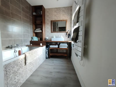 Maison - 85 m² - 4 pièces