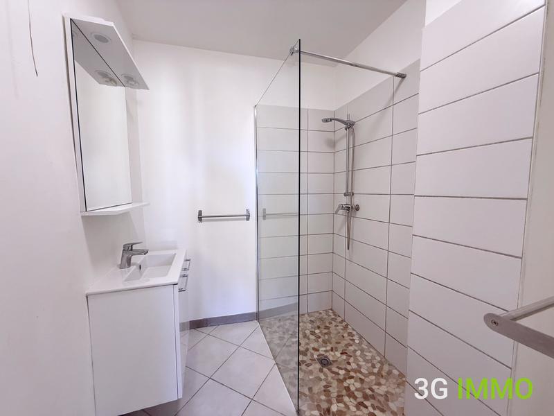 Immeuble - 260 m² - 12 pièces