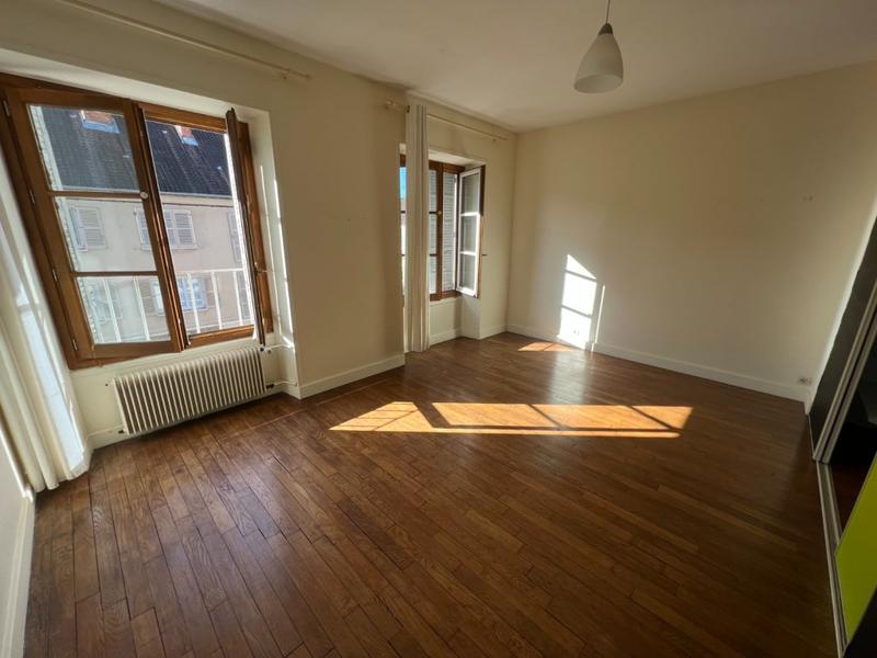 Appartement - 149 m² - 6 pièces