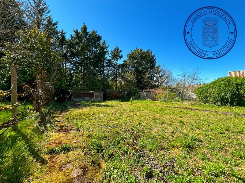 Terrain constructible - 786 m²