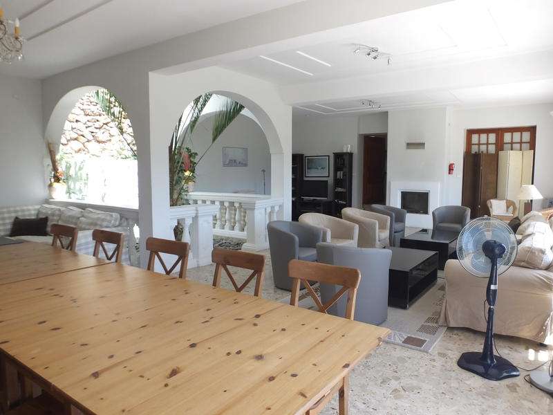 Villa - 331 m² - 10 pièces