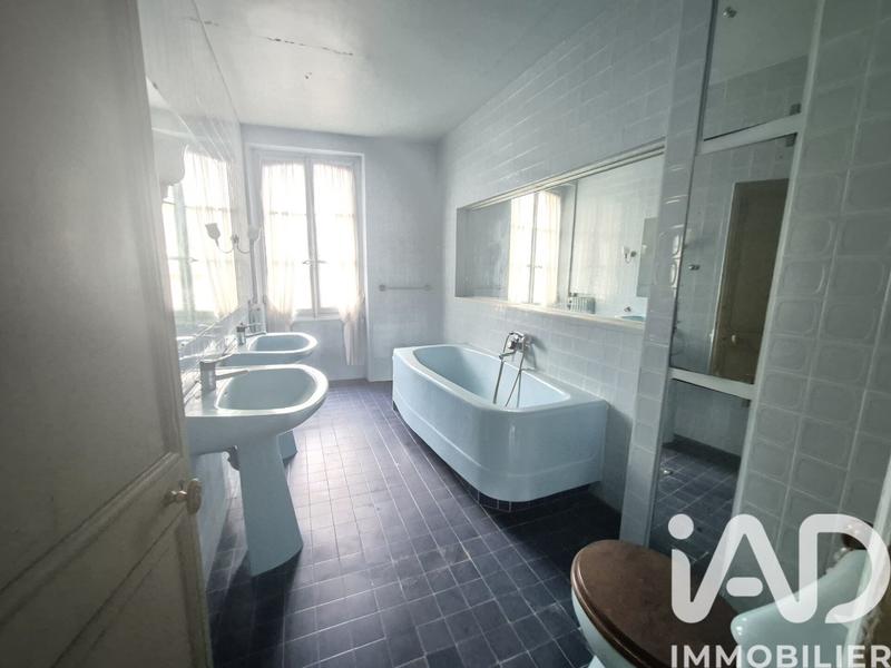 Maison - 156 m² - 7 pièces