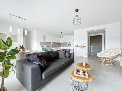 Appartement - 73 m² - 3 pièces