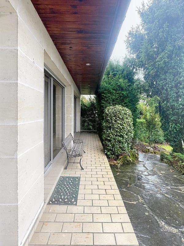 Maison - 116 m² - 6 pièces