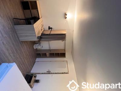 Chambre - 16 m² - 1 pièce