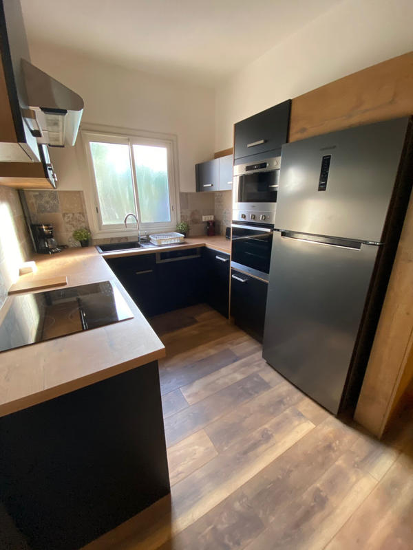 Appartement - 85 m² - 5 pièces